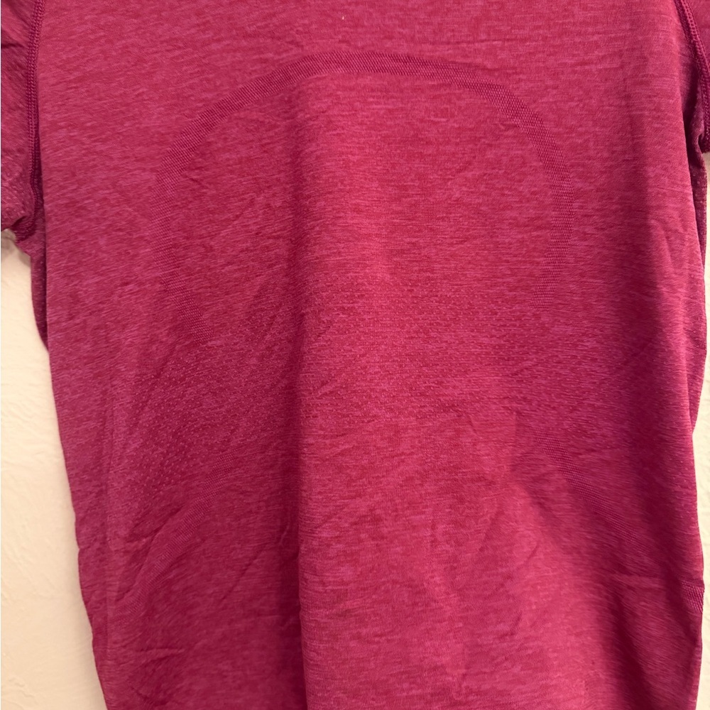 lululemon athletica Women's  Short Sleeve Tee - Picture 3 of 9